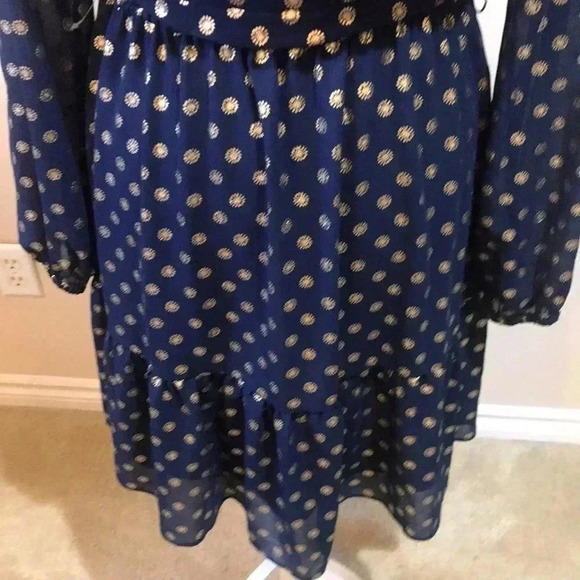 NWT Michael Kors Navy Blue/ Gold Floral Pattern Belted Tie Waist Ruffle Dress-M - Picture 8 of 12
